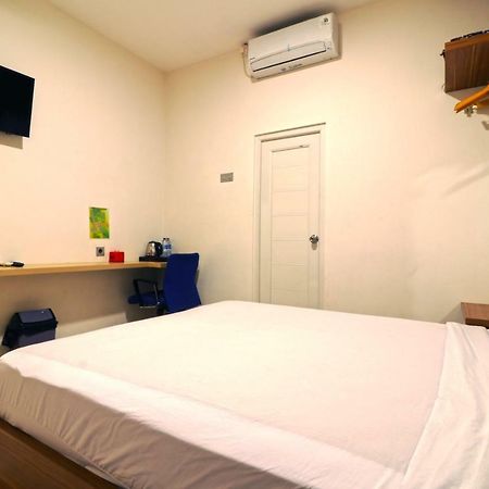 Residence 6 Jakarta Bagian luar foto